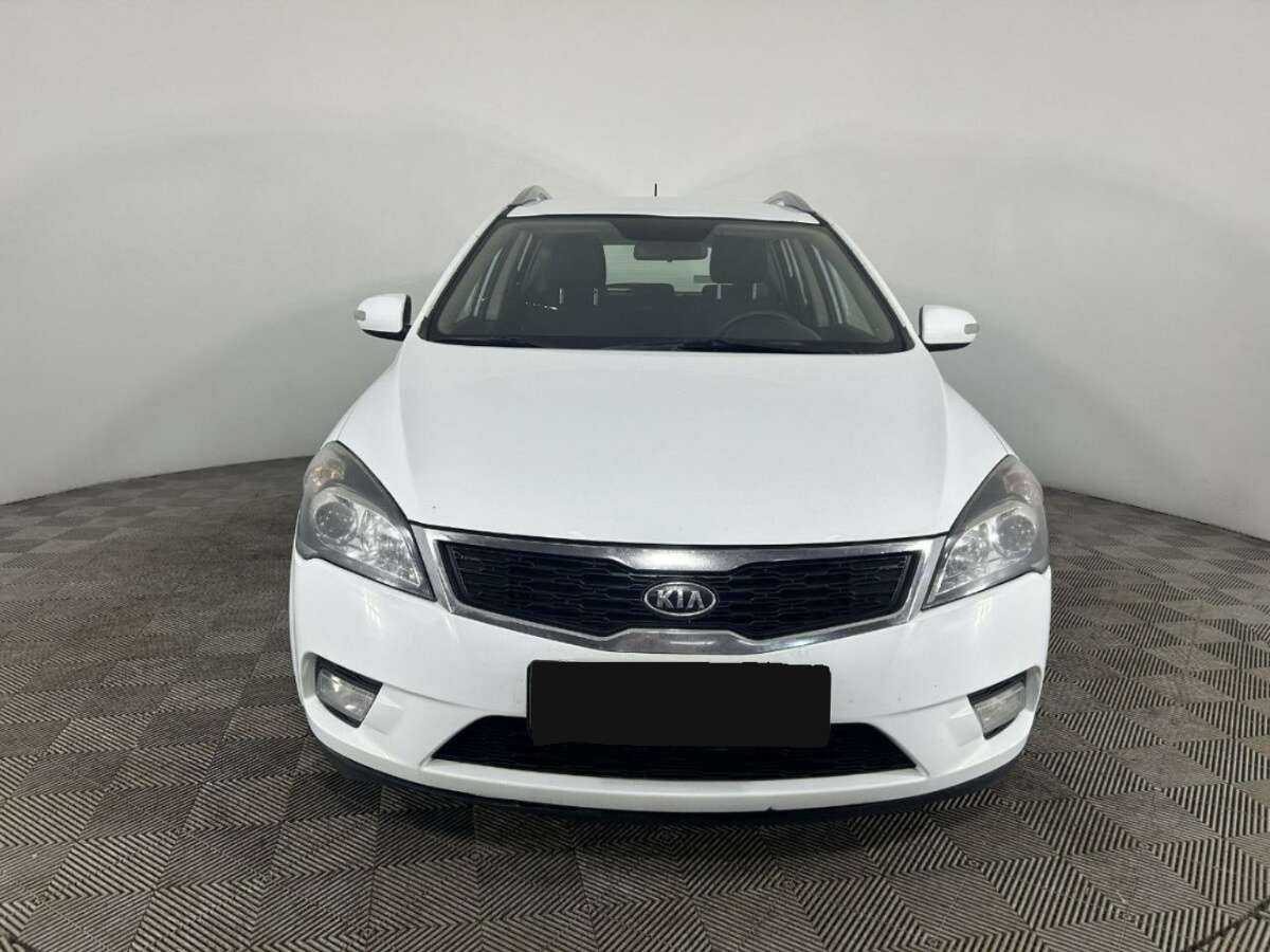 Купить Kia Ceed с пробегом. Фото: #1