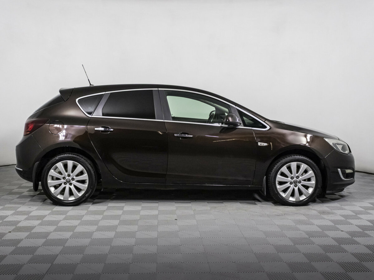 Купить Opel Astra с пробегом. Фото: #3