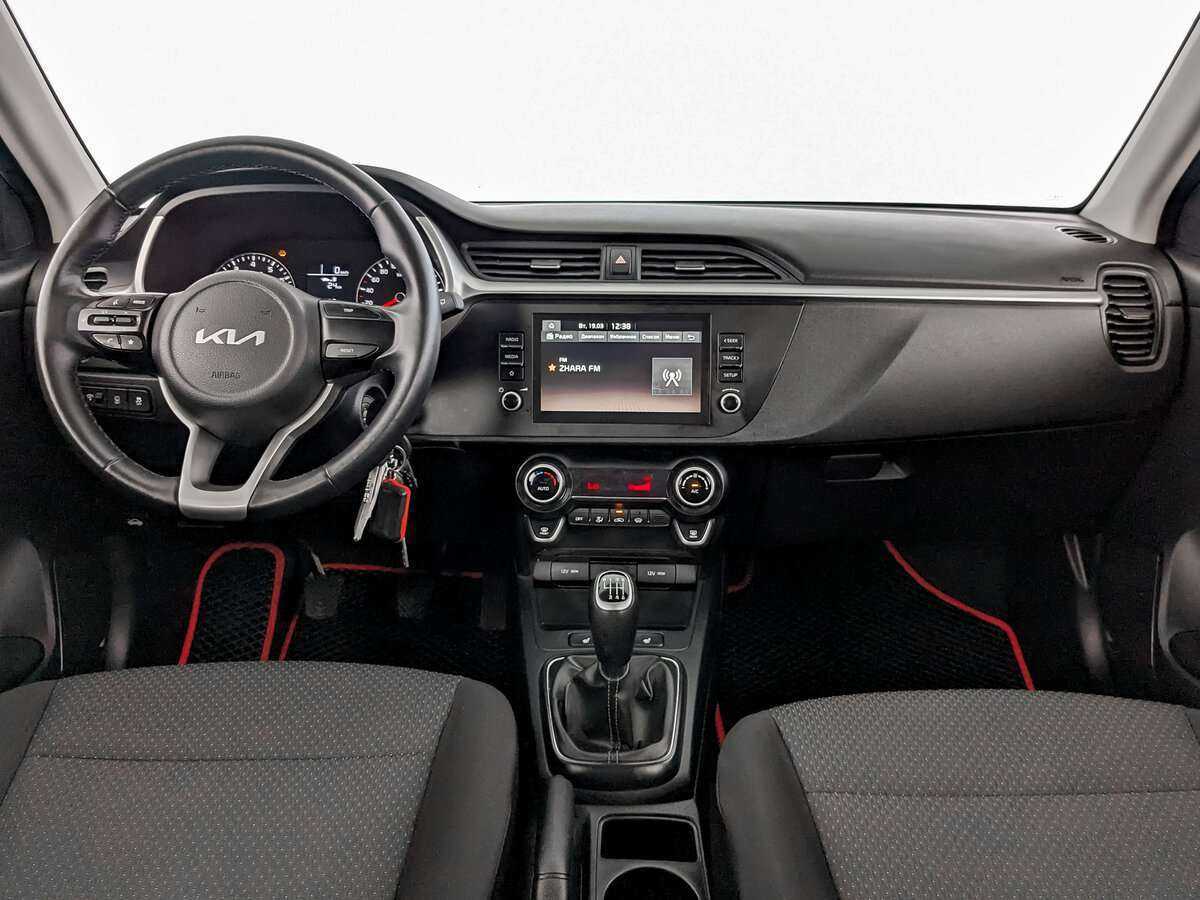 Купить Kia Rio с пробегом. Фото: #13