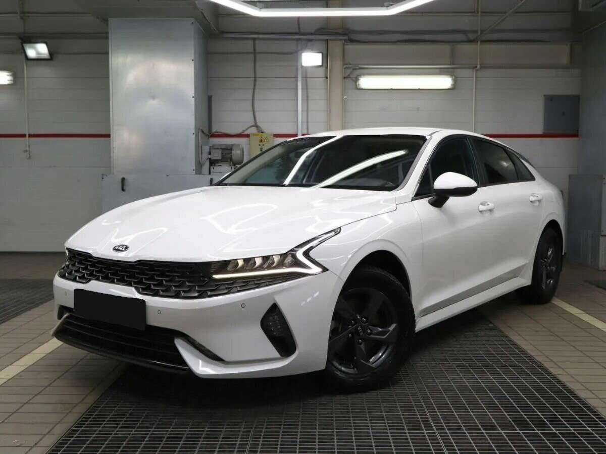 Купить Kia K5 с пробегом. Посмотреть фото