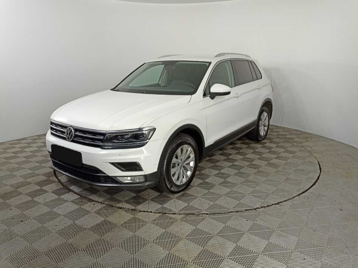 Купить Volkswagen Tiguan с пробегом. Посмотреть фото