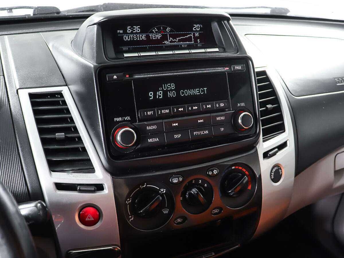 Купить Mitsubishi Pajero Sport с пробегом. Фото: #18