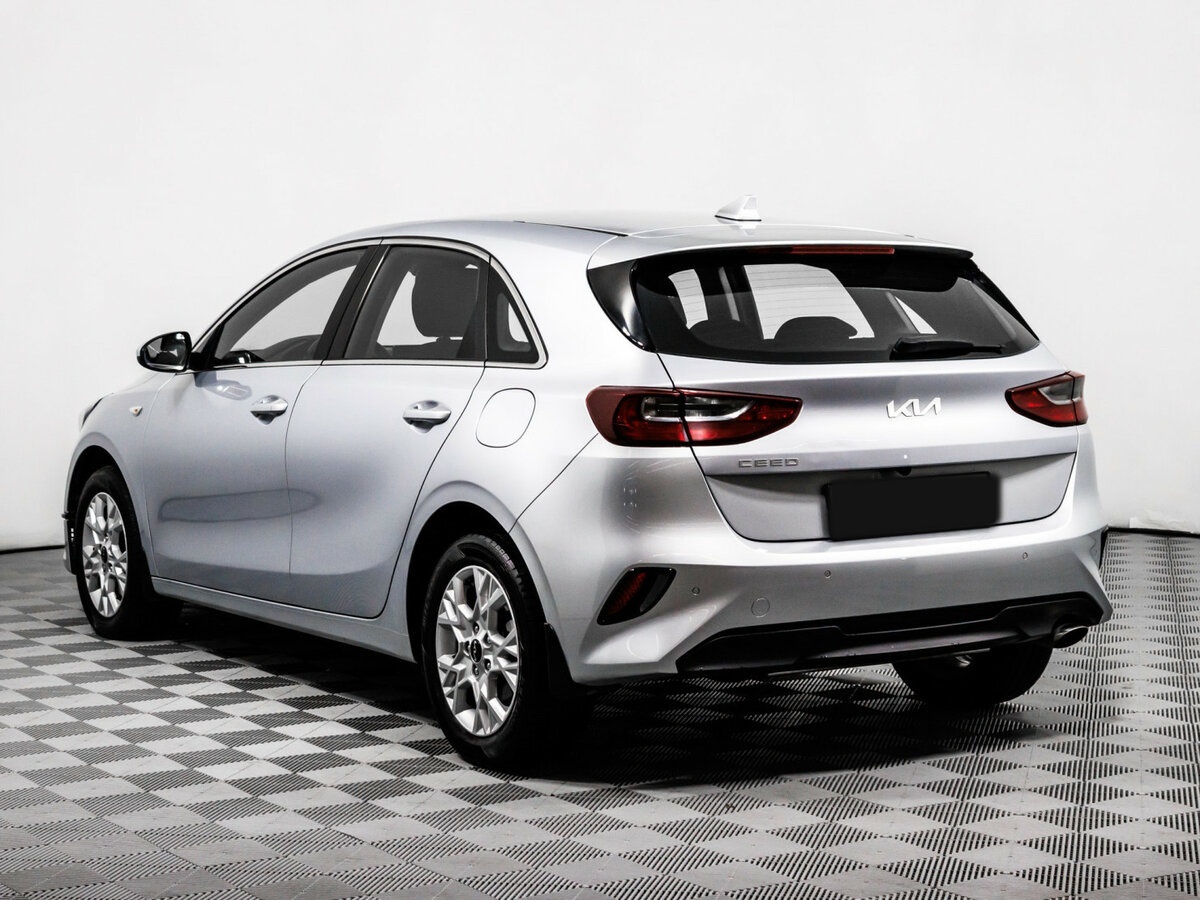 Купить Kia Ceed с пробегом. Фото: #6