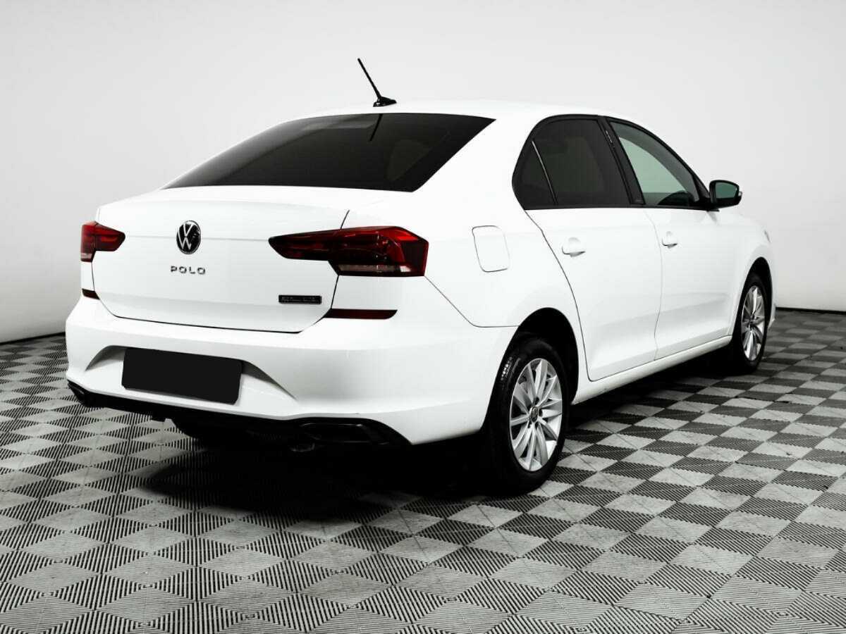 Купить Volkswagen Polo с пробегом. Фото: #4