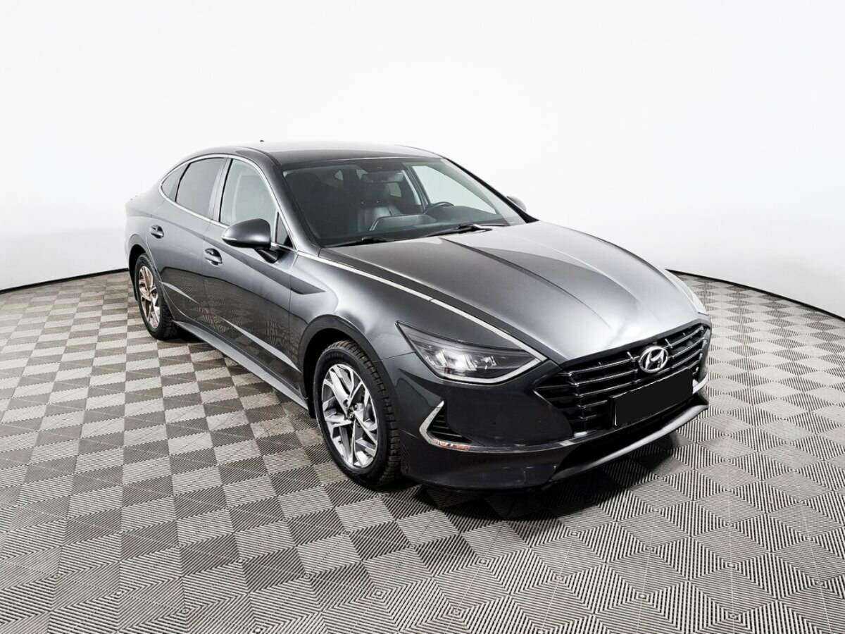 Купить Hyundai Sonata с пробегом. Фото: #2
