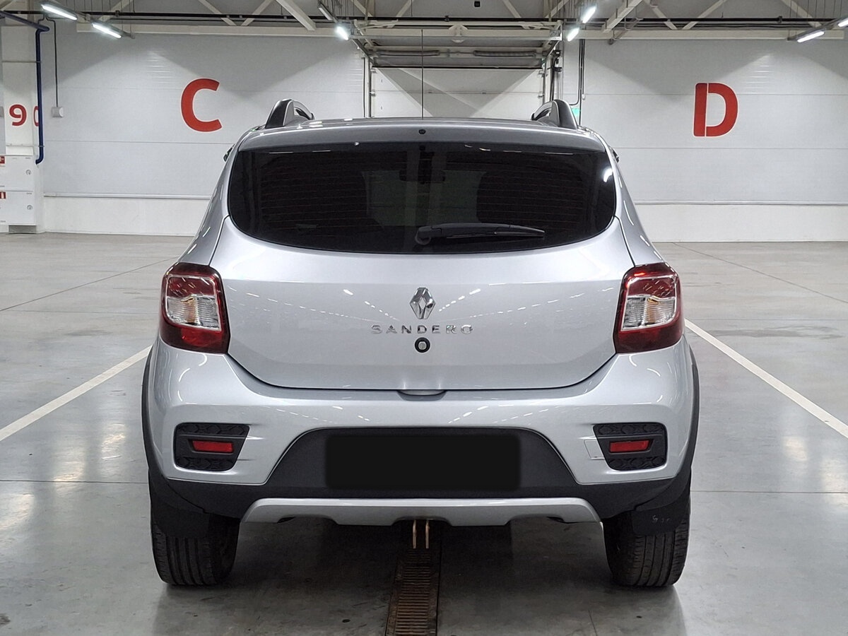 Купить Renault Sandero с пробегом. Фото: #5