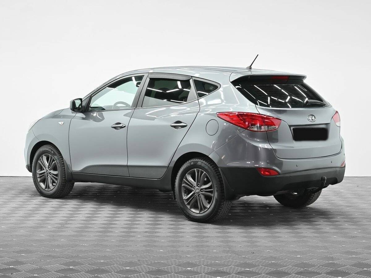 Купить Hyundai ix35 с пробегом. Фото: #3