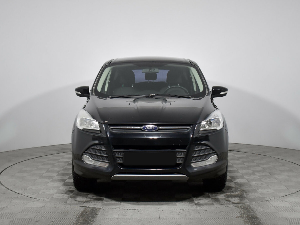 Купить Ford Kuga с пробегом. Фото: #1