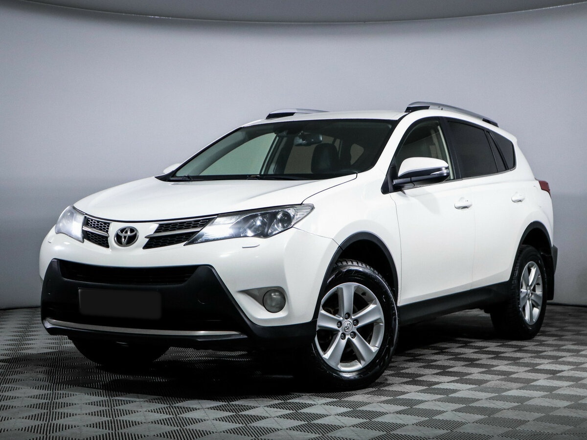 Купить Toyota RAV4 с пробегом. Посмотреть фото