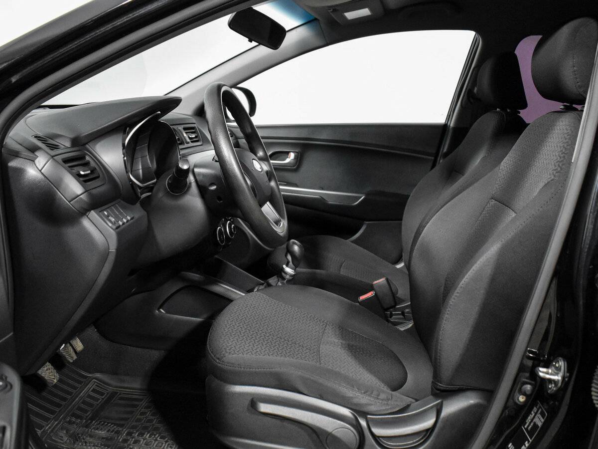 Купить Kia Rio с пробегом. Фото: #9