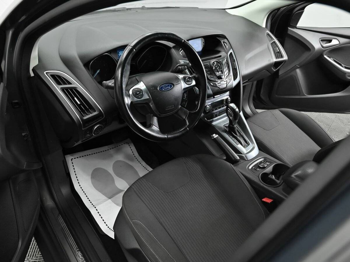 Купить Ford Focus с пробегом. Фото: #7
