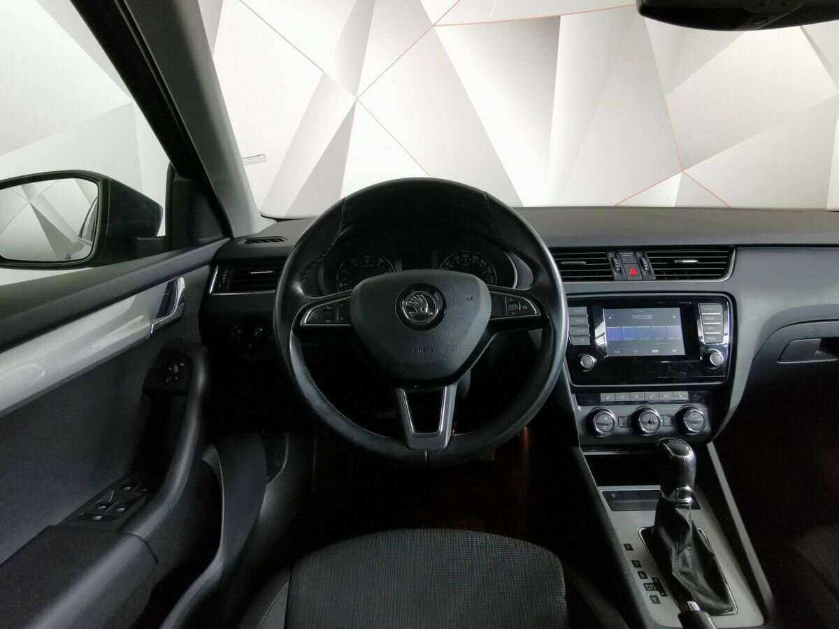 Купить Skoda Octavia с пробегом. Фото: #19