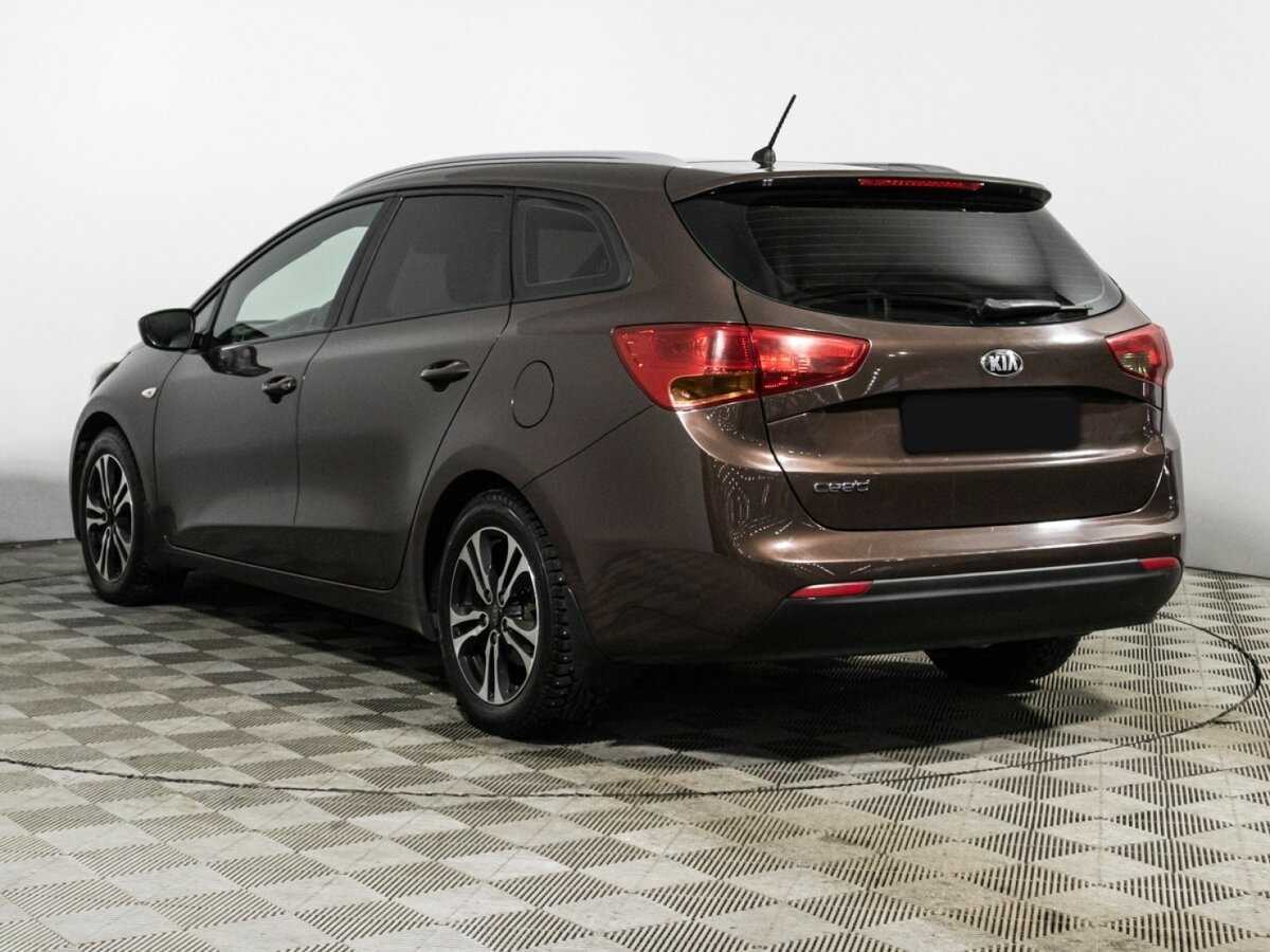 Купить Kia Ceed с пробегом. Фото: #6