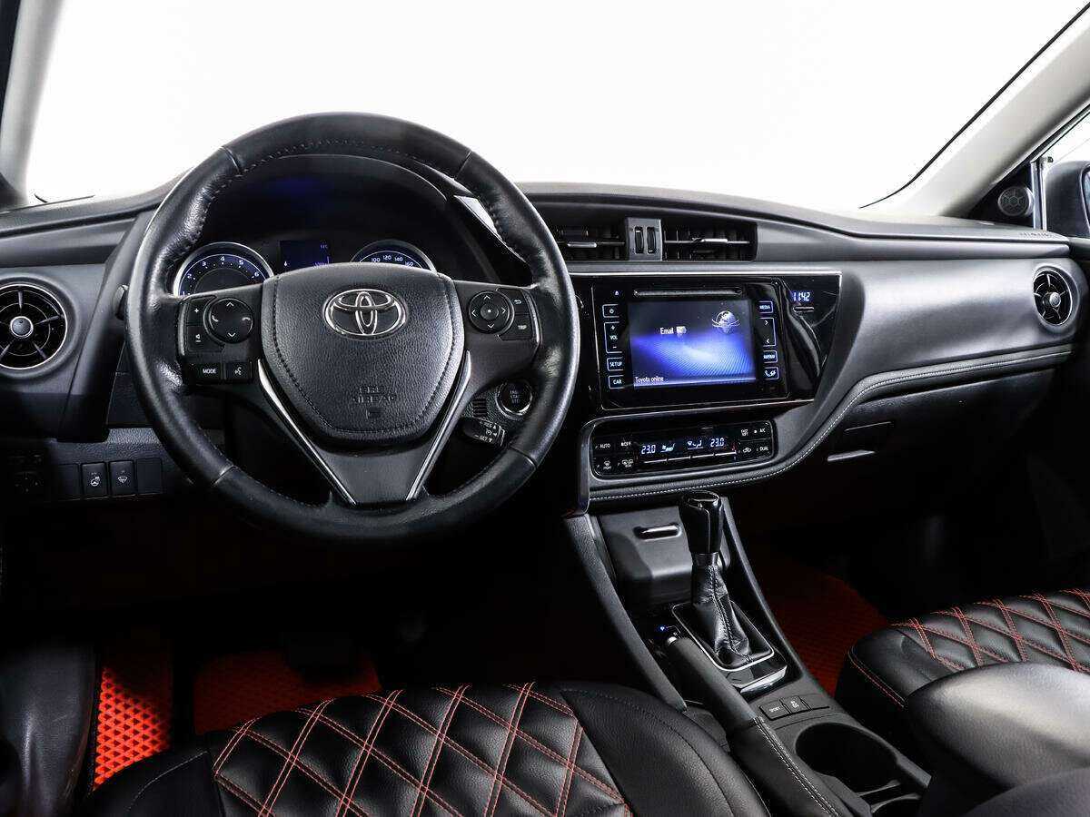 Купить Toyota Corolla с пробегом. Фото: #10