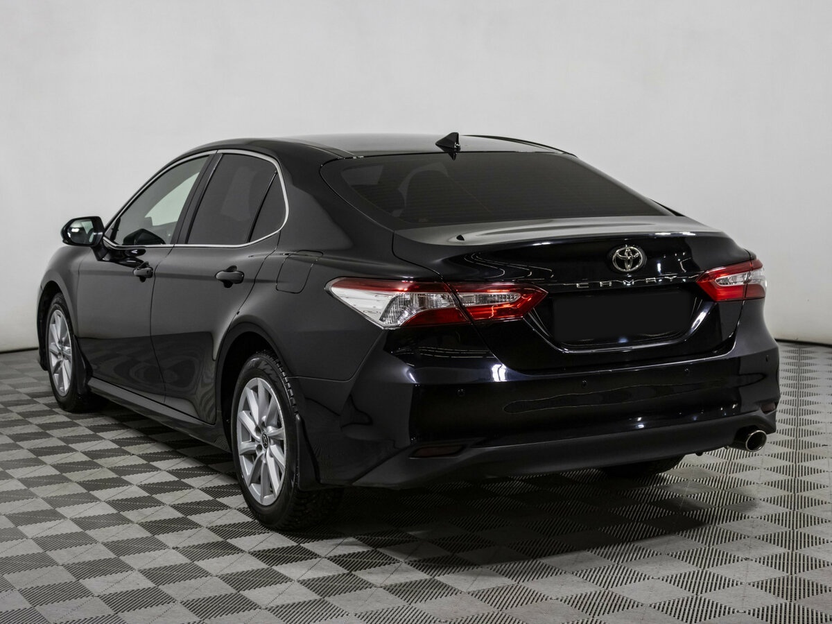 Купить Toyota Camry с пробегом. Фото: #5