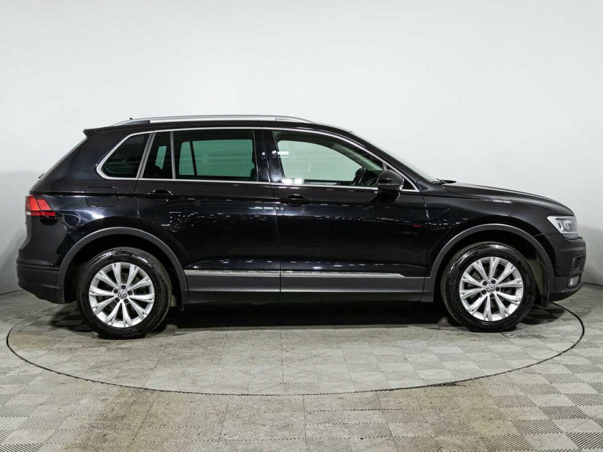 Купить Volkswagen Tiguan с пробегом. Фото: #3