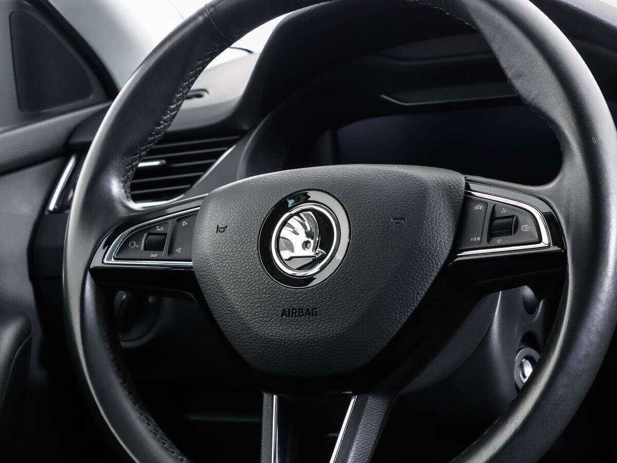 Купить Skoda Octavia с пробегом. Фото: #12