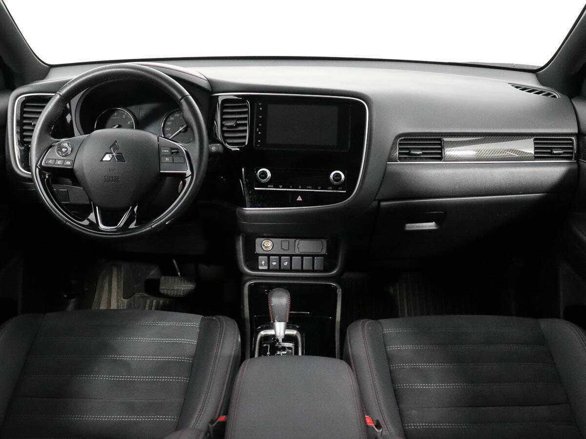 Купить Mitsubishi Outlander с пробегом. Фото: #15