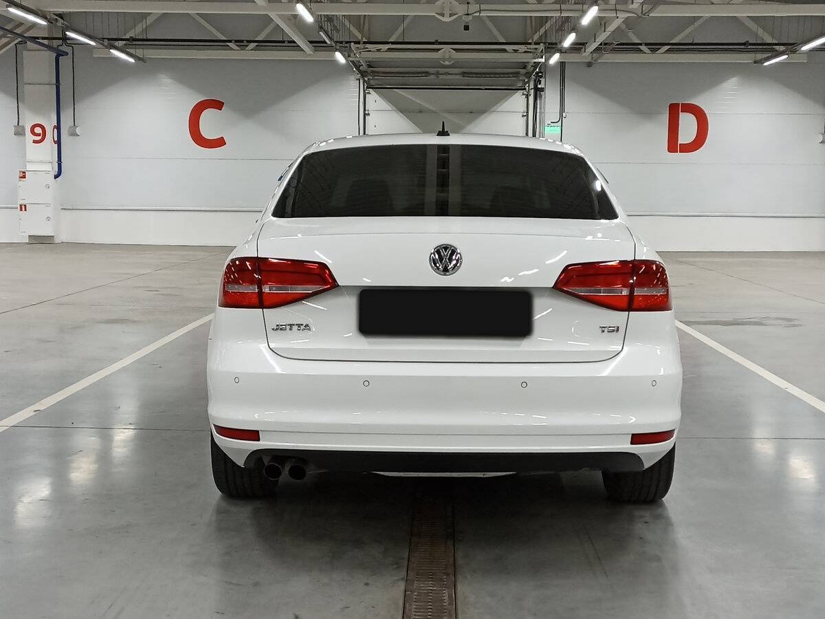 Купить Volkswagen Jetta с пробегом. Фото: #5