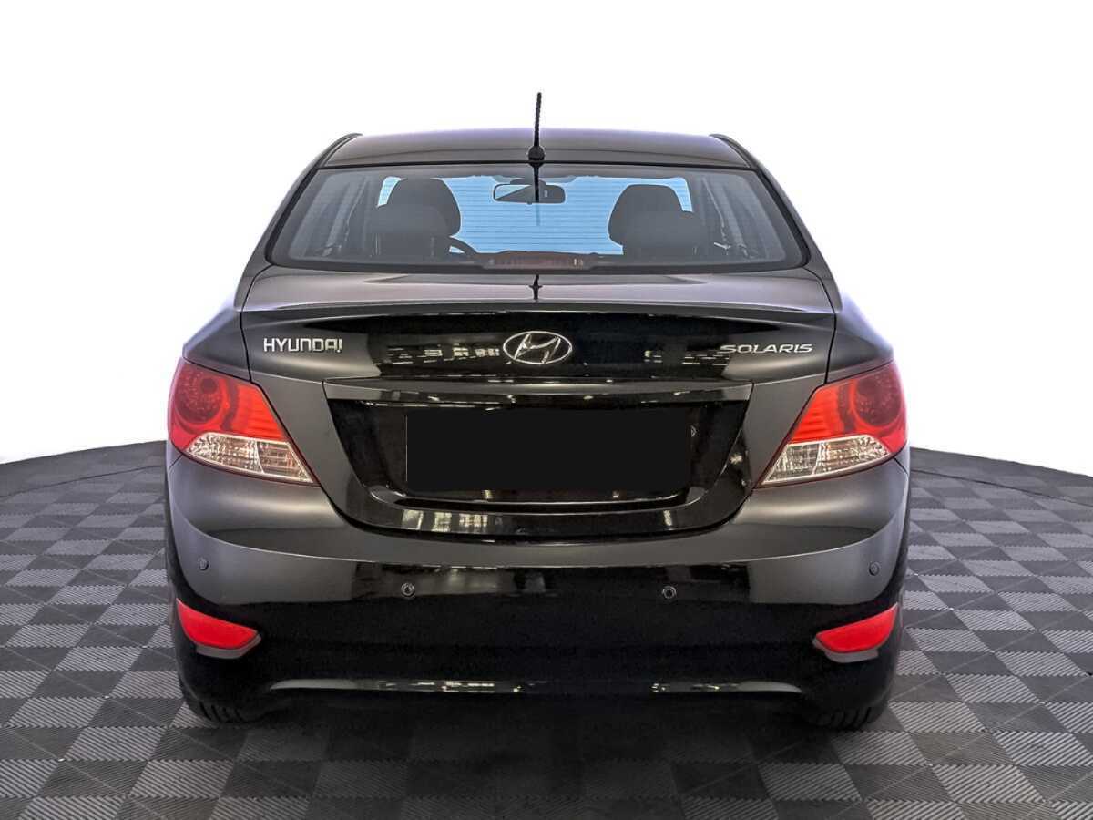 Купить Hyundai Solaris с пробегом. Фото: #5
