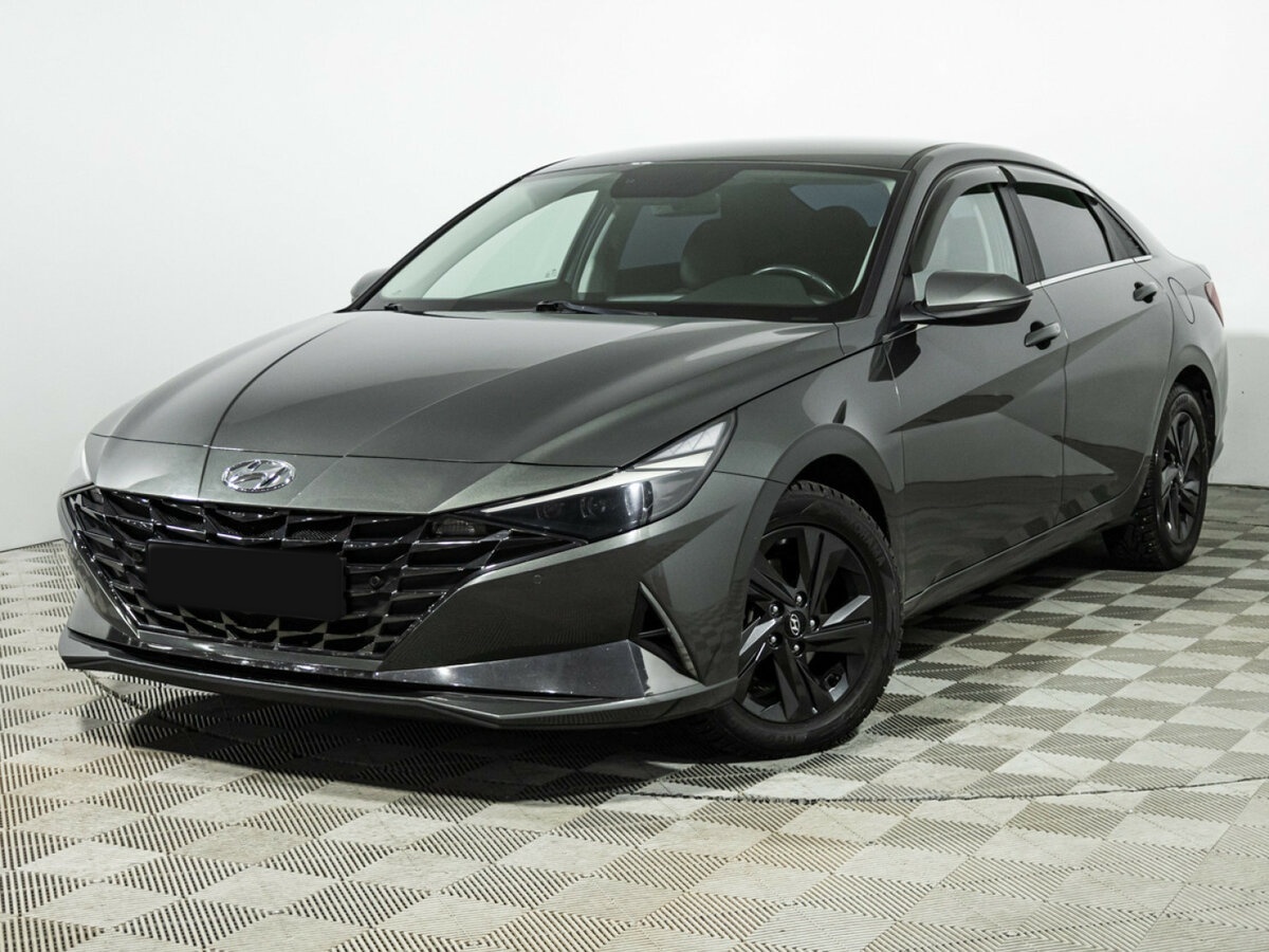Купить Hyundai Elantra с пробегом. Посмотреть фото