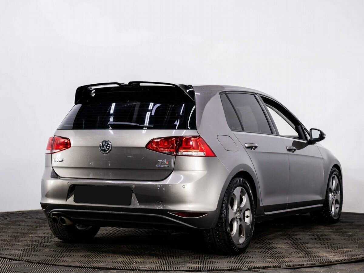 Купить Volkswagen Golf с пробегом. Фото: #5