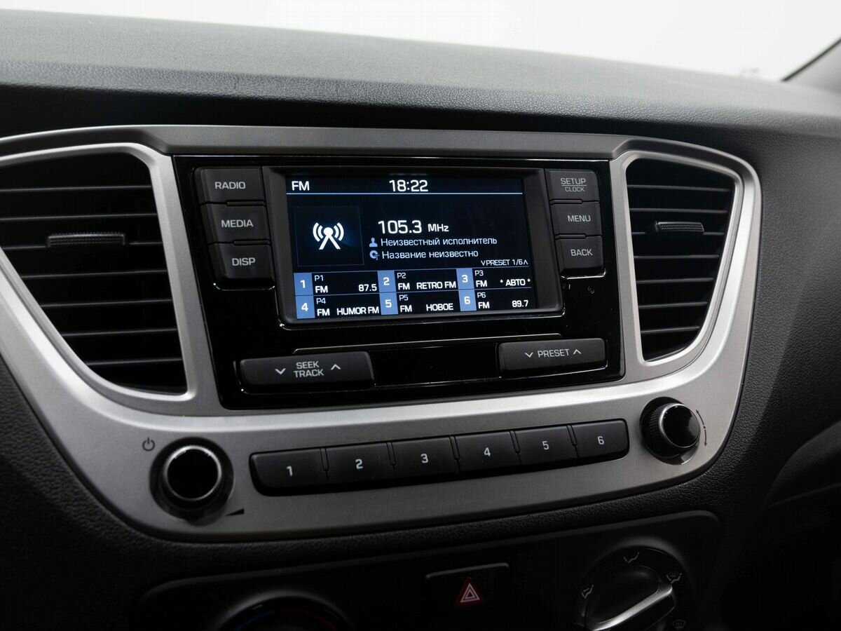 Купить Hyundai Solaris с пробегом. Фото: #20