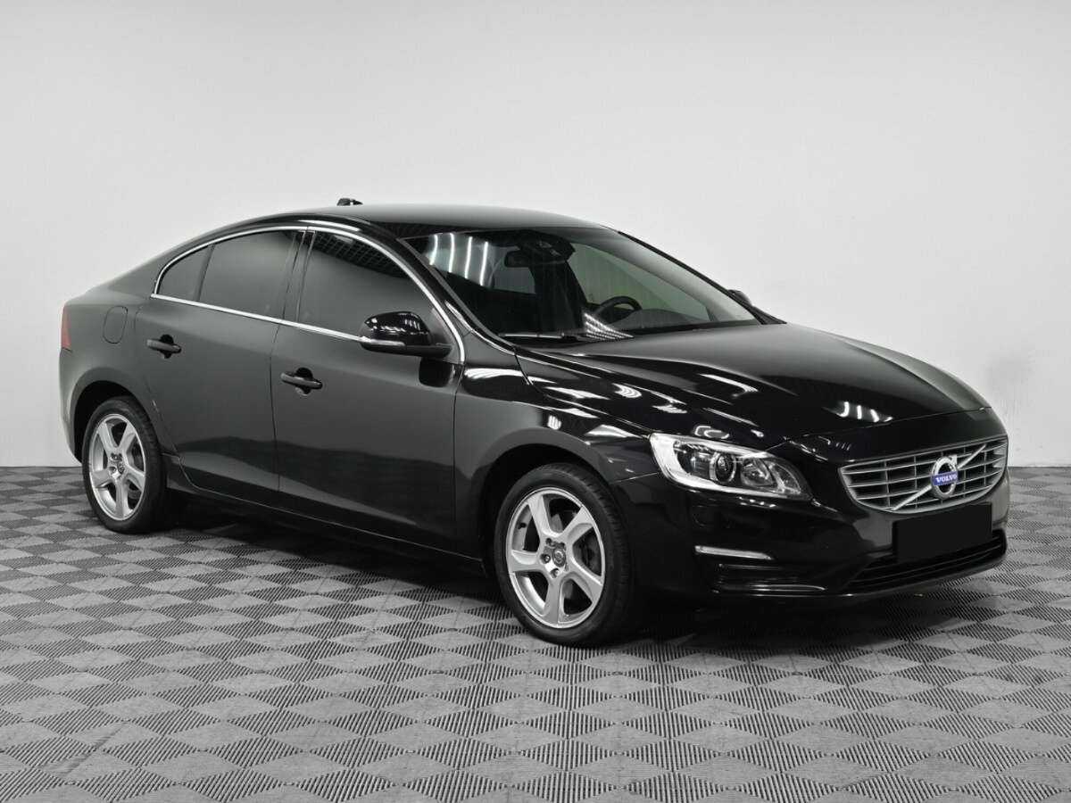 Купить Volvo S60 с пробегом. Фото: #2