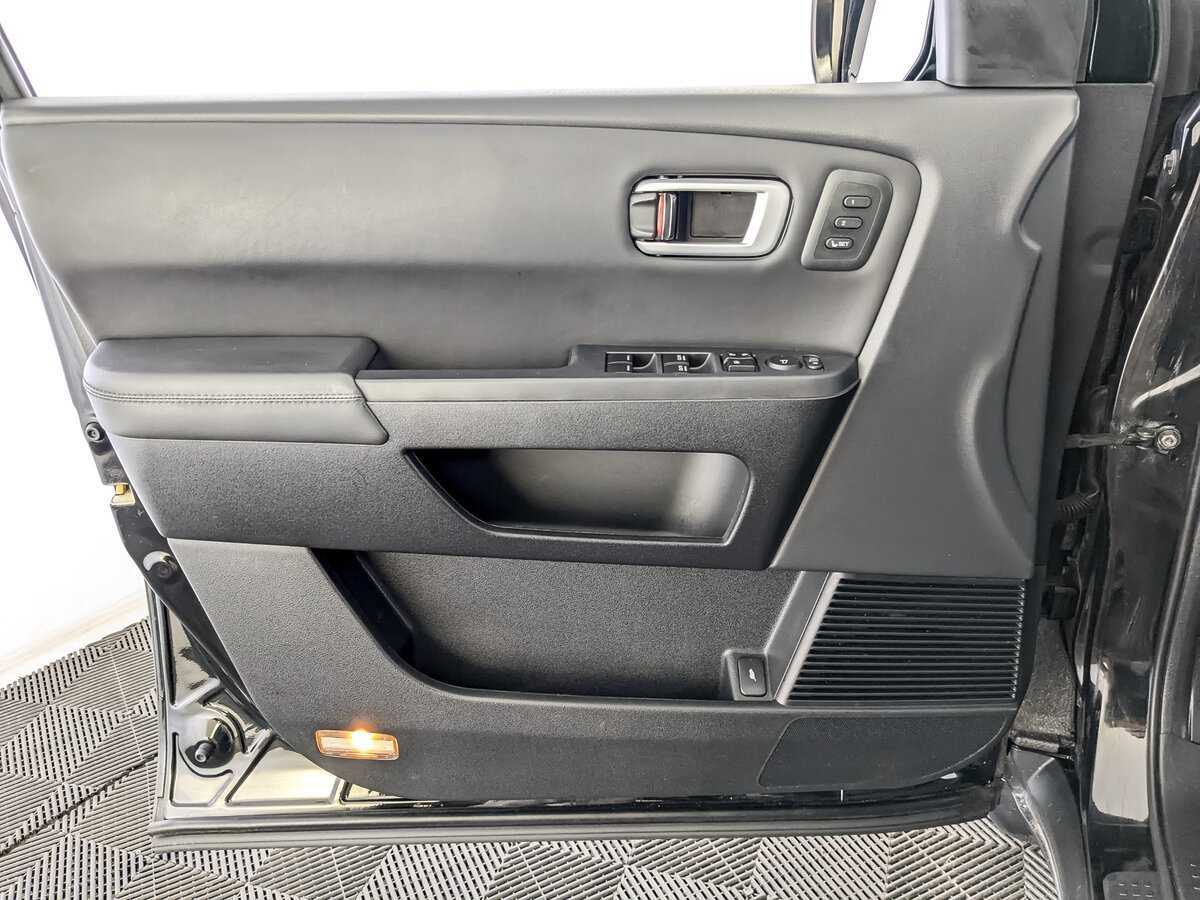 Купить Honda Pilot с пробегом. Фото: #14
