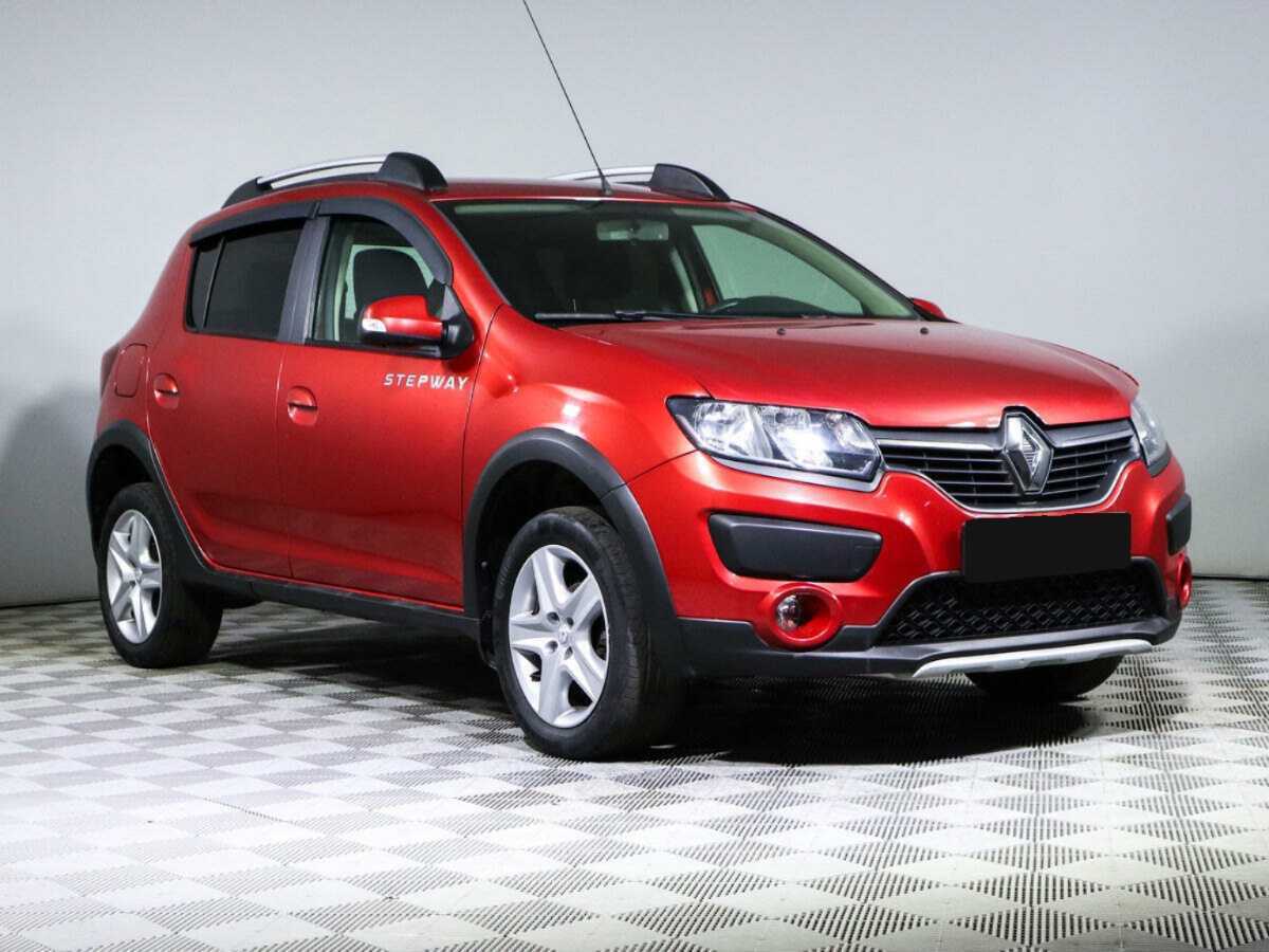 Купить Renault Sandero с пробегом. Фото: #2