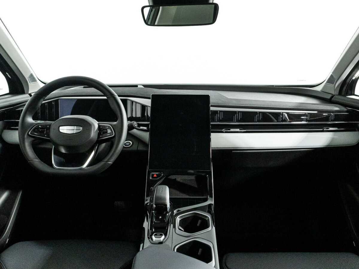 Купить Geely Atlas с пробегом. Фото: #11