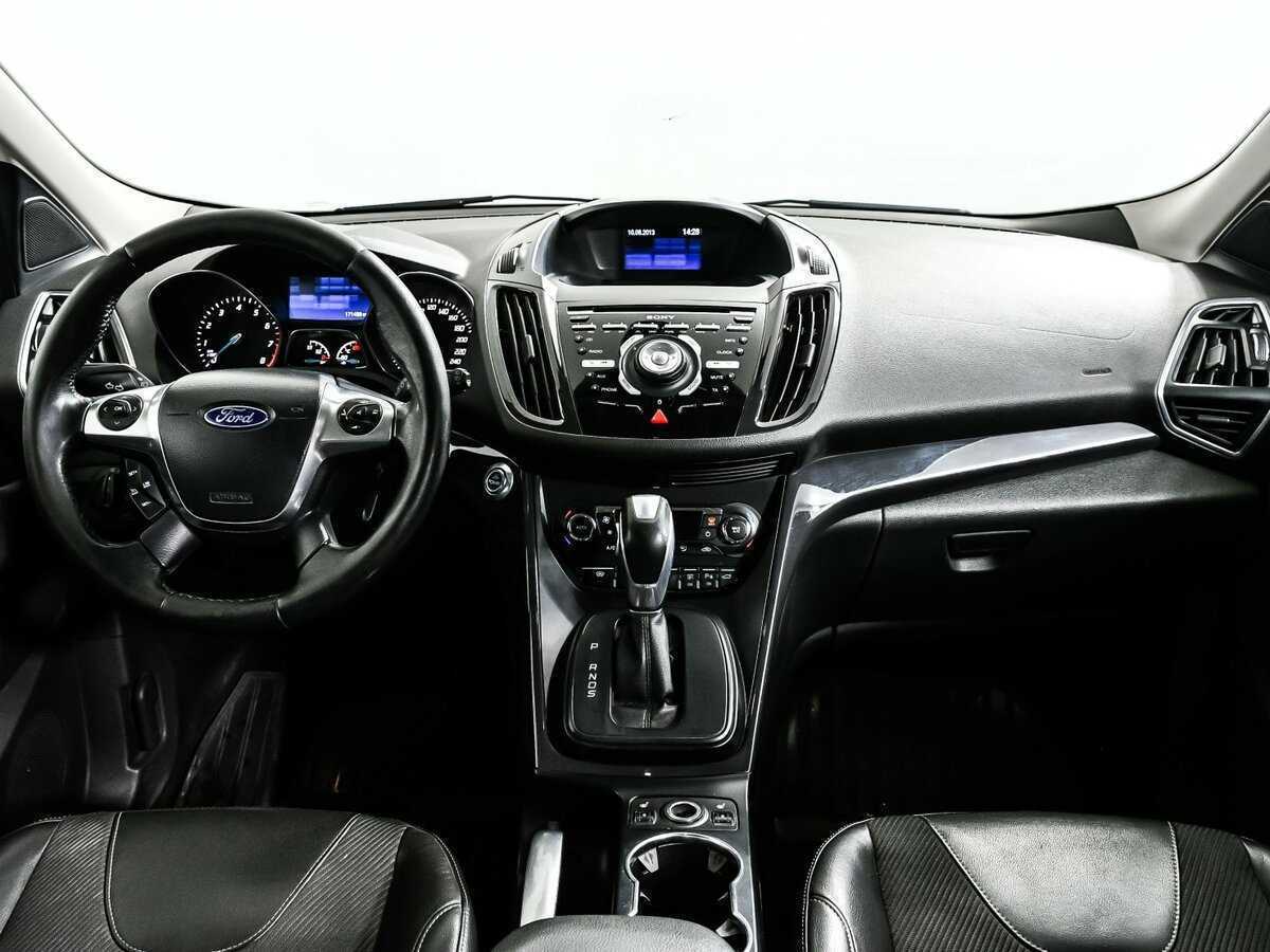 Купить Ford Kuga с пробегом. Фото: #10