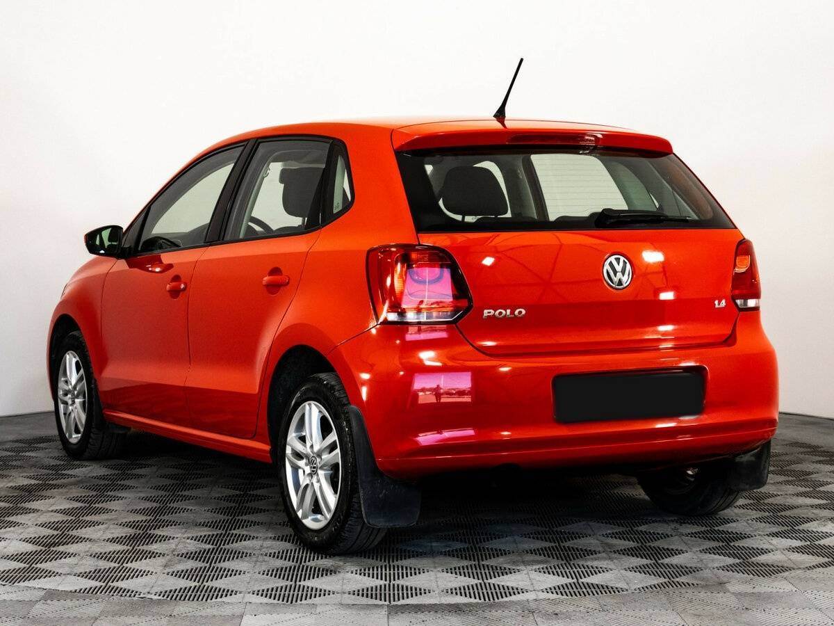 Купить Volkswagen Polo с пробегом. Фото: #6
