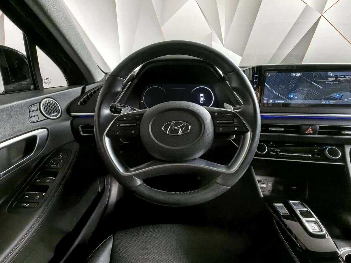 Купить Hyundai Sonata с пробегом. Фото: #14