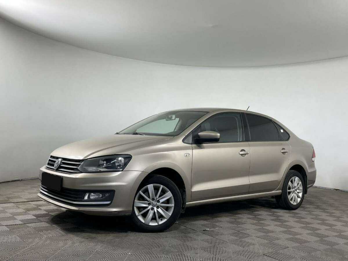 Купить Volkswagen Polo с пробегом. Фото: #0