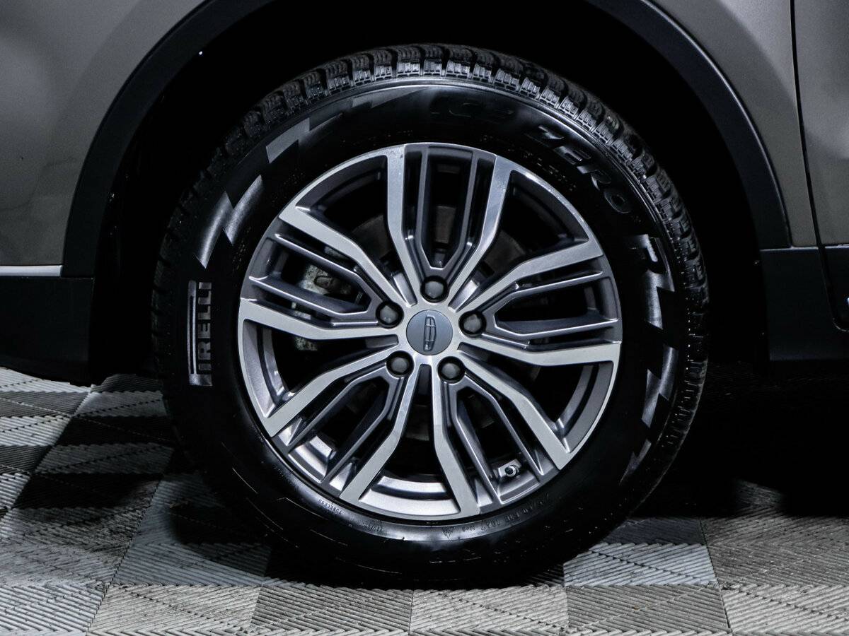 Купить Geely Atlas Pro с пробегом. Фото: #13