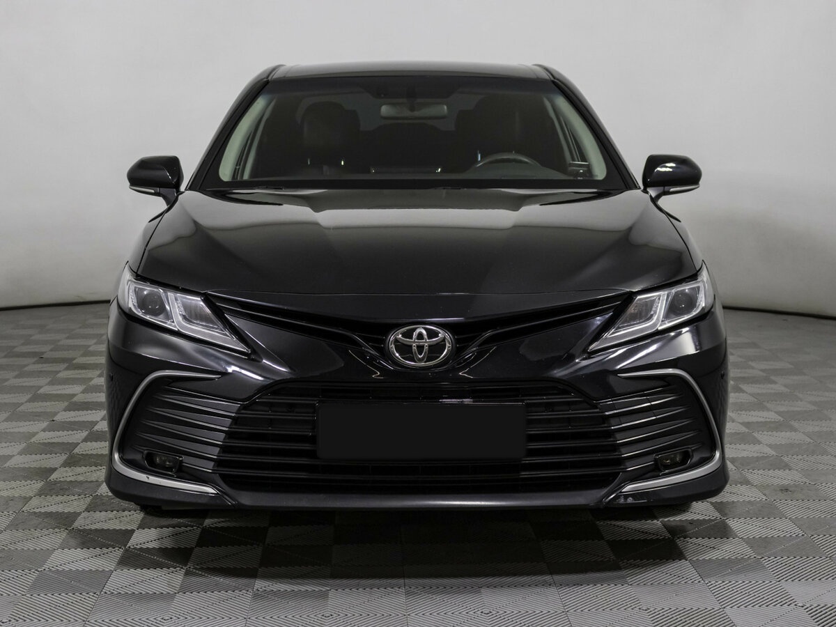 Купить Toyota Camry с пробегом. Фото: #1