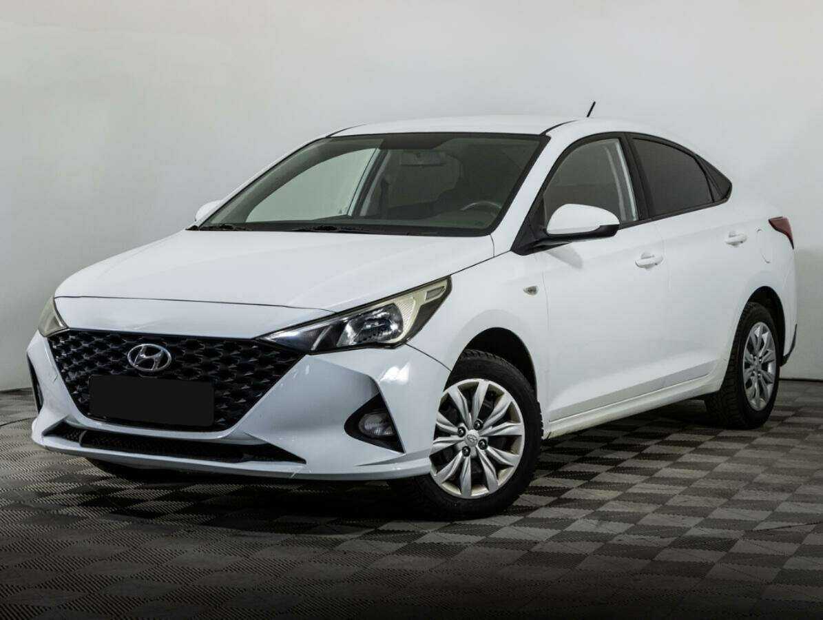 Купить Hyundai Solaris с пробегом. Фото: #0