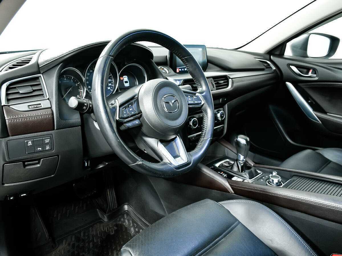 Купить Mazda 6 с пробегом. Фото: #12