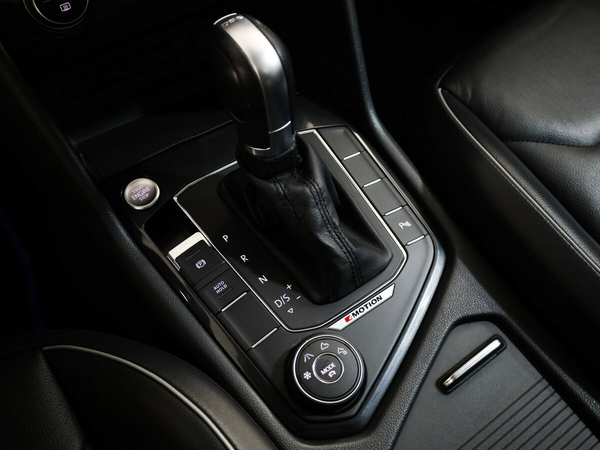 Купить Volkswagen Tiguan с пробегом. Фото: #16