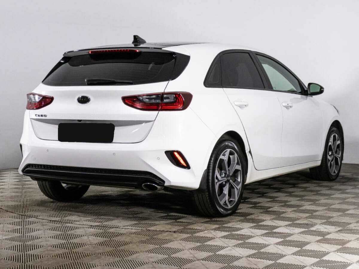 Купить Kia Ceed с пробегом. Фото: #4