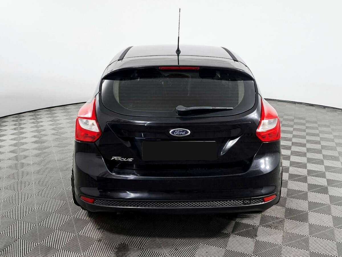 Купить Ford Focus с пробегом. Фото: #4