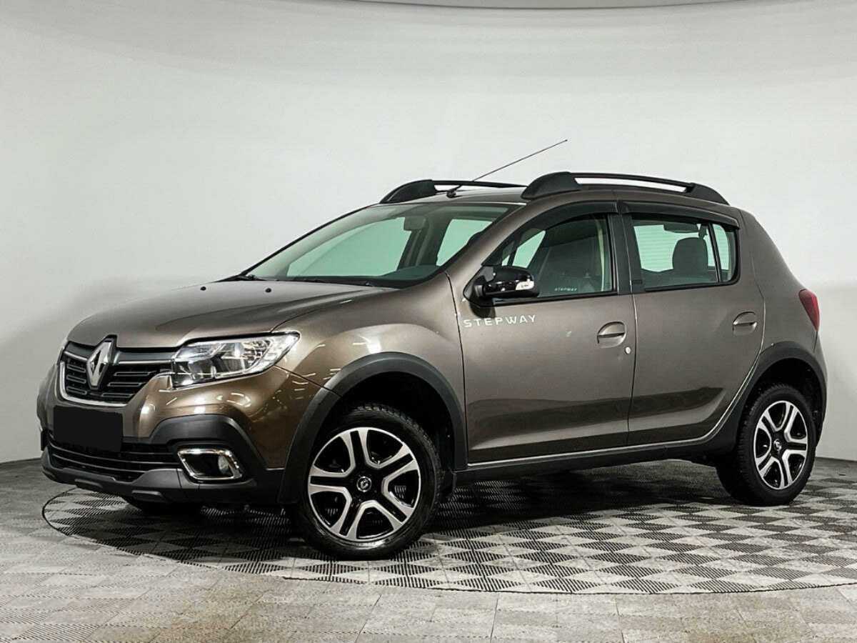Купить Renault Sandero с пробегом. Посмотреть фото