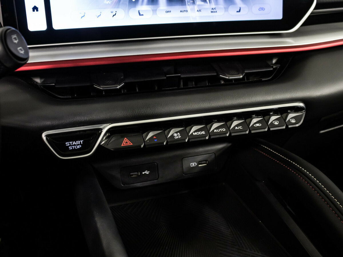 Купить Geely Coolray с пробегом. Фото: #18