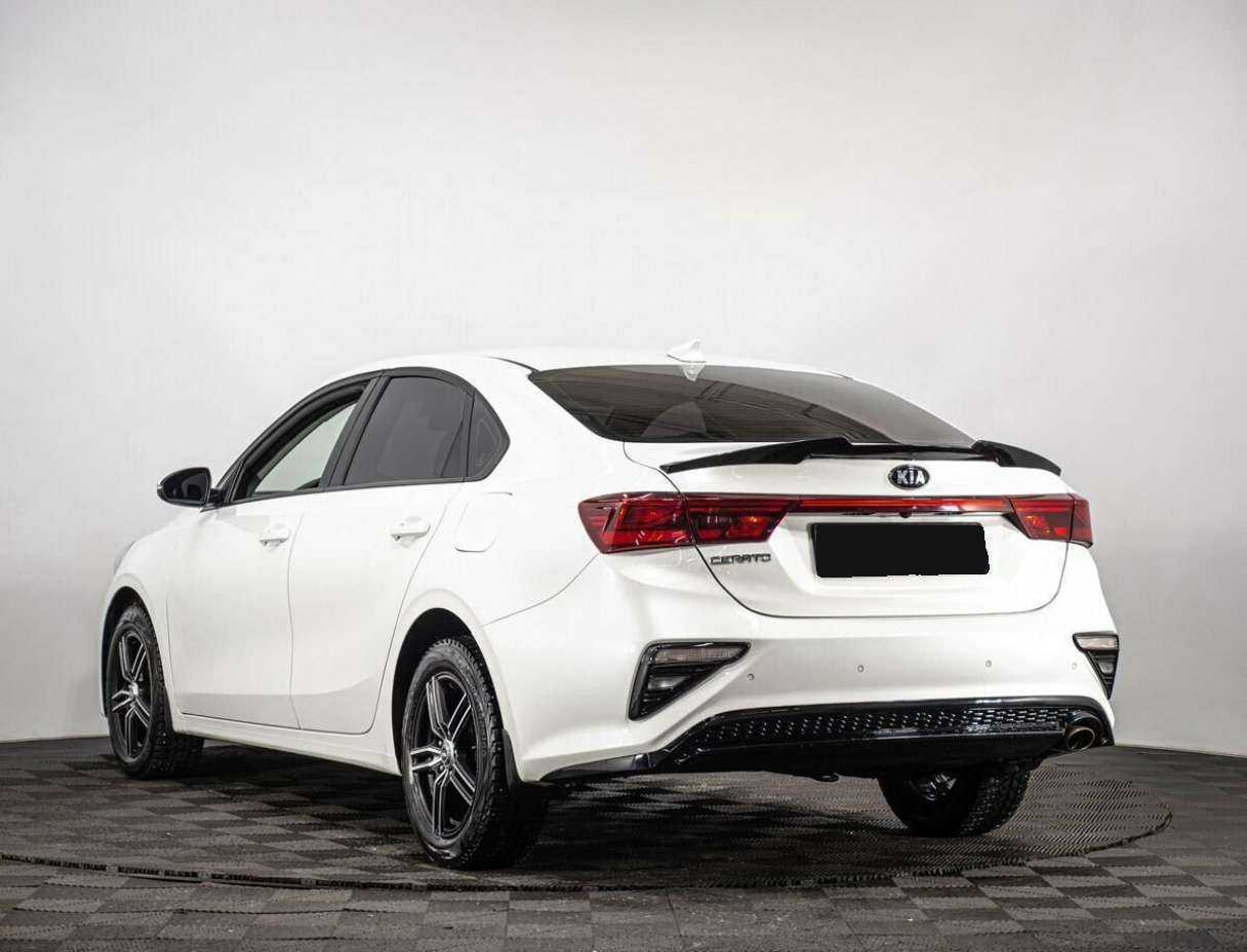 Купить Kia Cerato с пробегом. Фото: #3