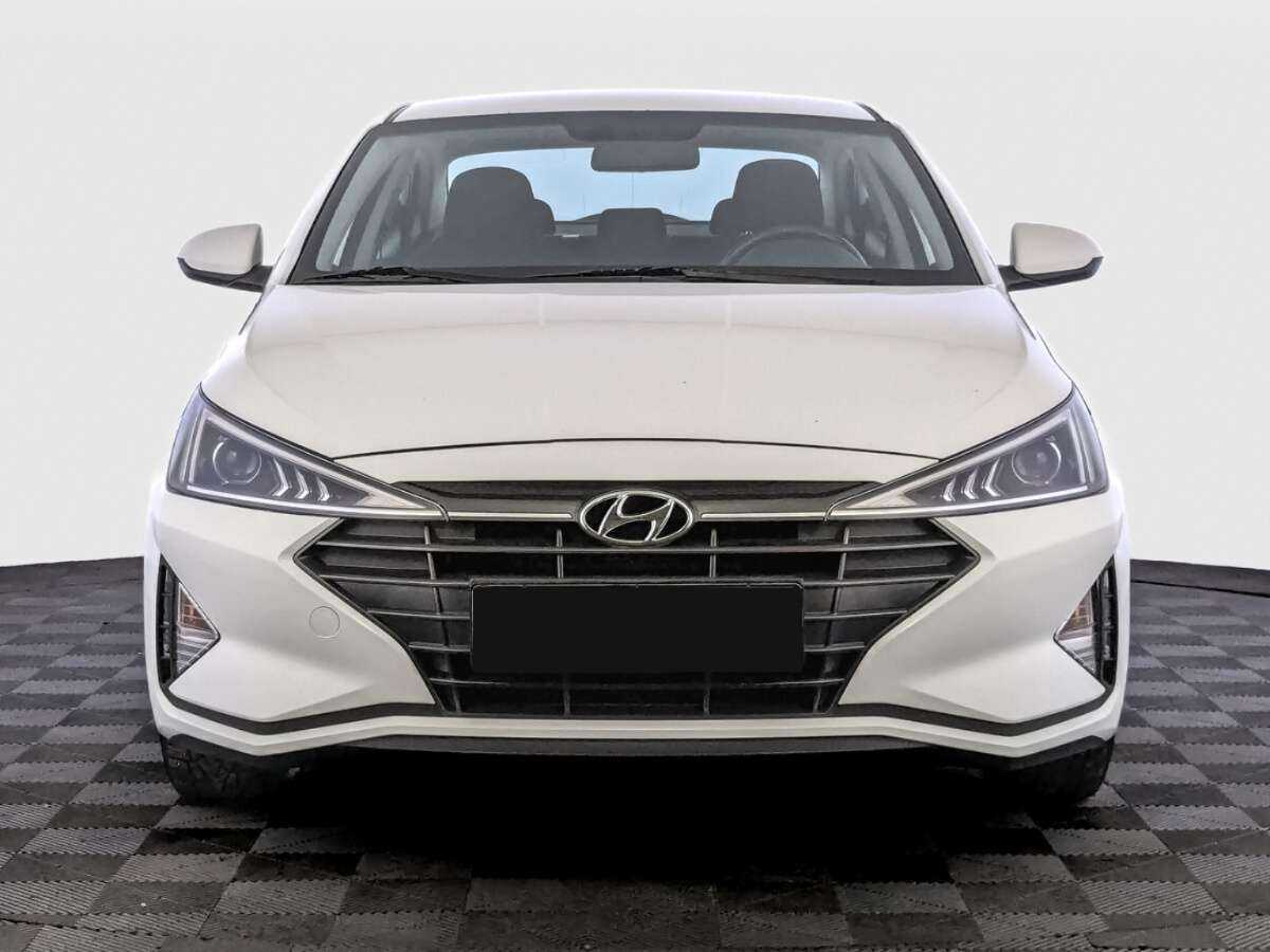 Купить Hyundai Elantra с пробегом. Фото: #1