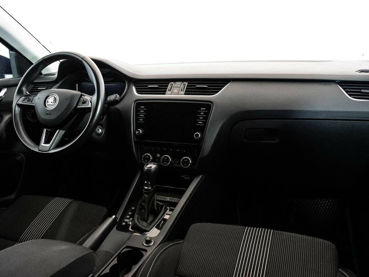 Купить Skoda Octavia с пробегом. Фото: #8