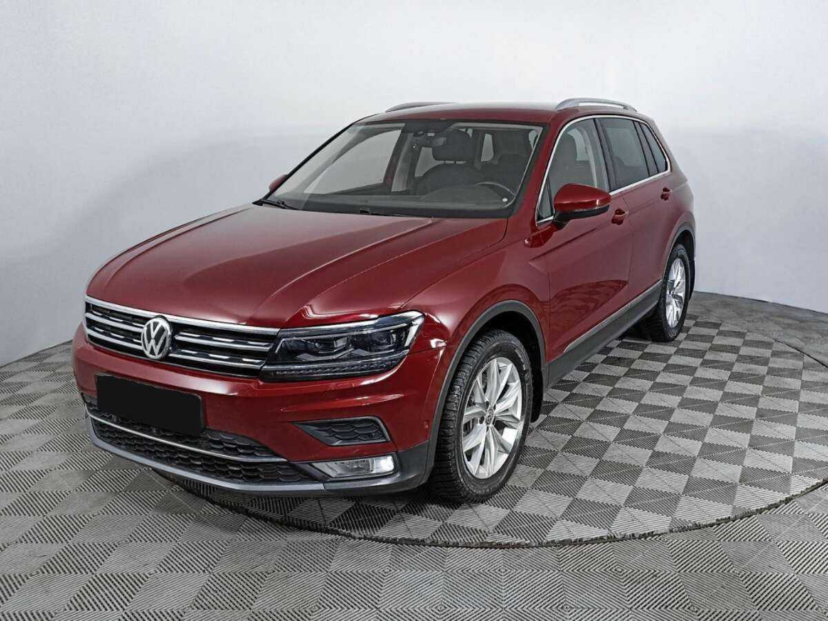 Купить Volkswagen Tiguan с пробегом. Посмотреть фото