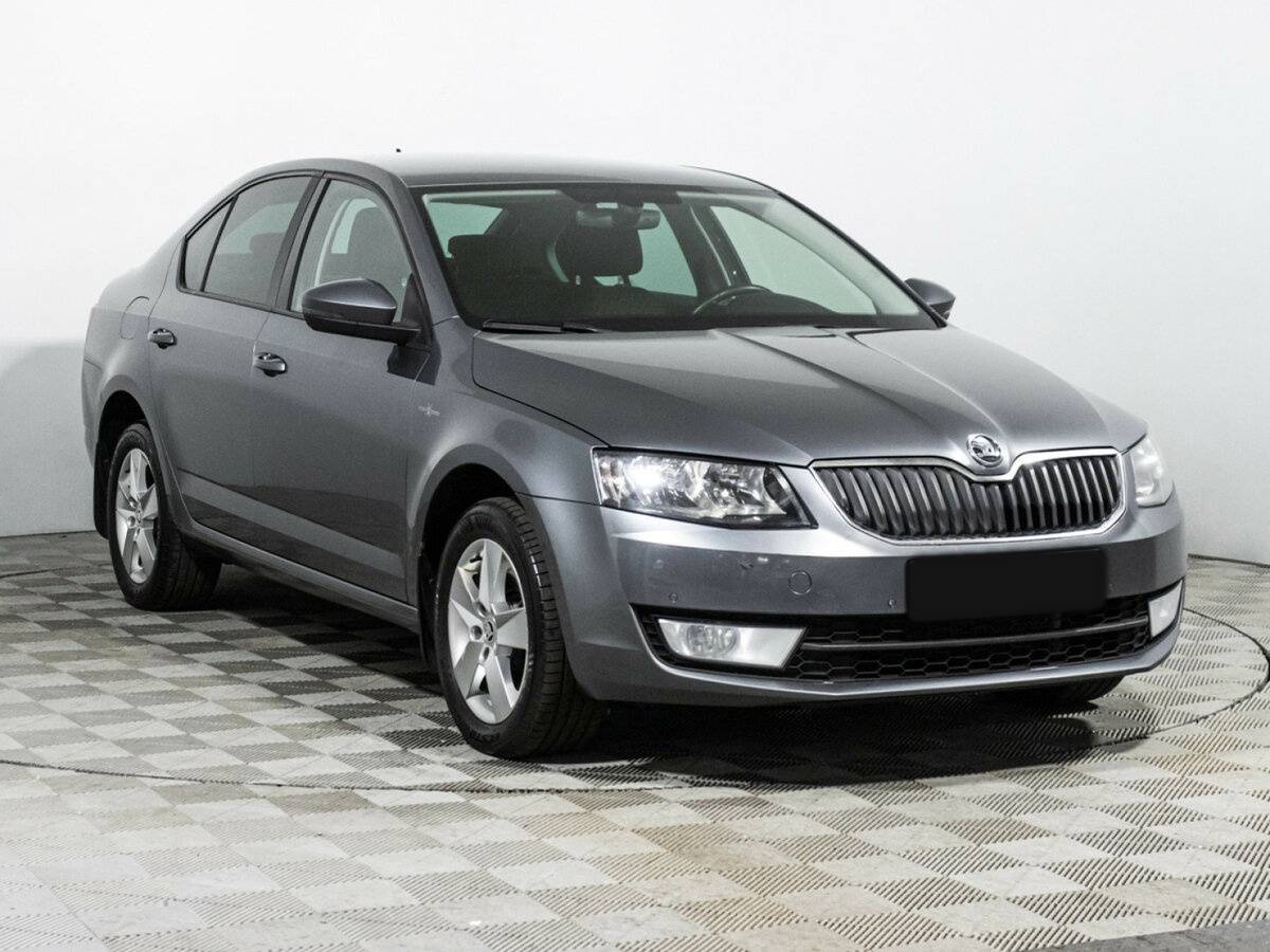 Купить Skoda Octavia с пробегом. Фото: #2