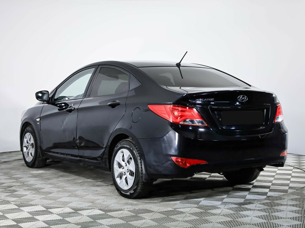 Купить Hyundai Solaris с пробегом. Фото: #5